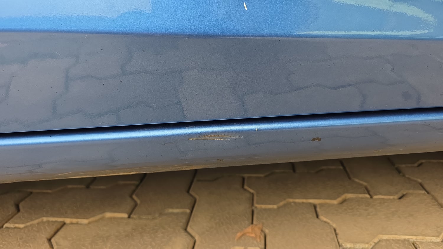Used 2015 Honda Brio VX AT Petrol Automatic dents MINOR SCRATCH