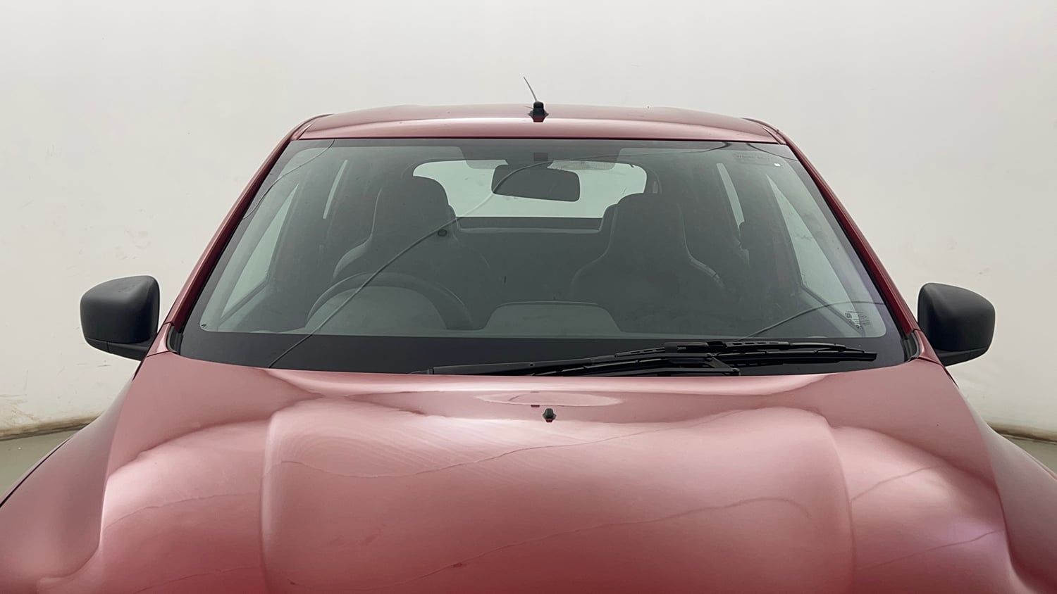Used 2017 Renault Kwid 1.0 RXT AMT Opt Petrol Automatic exterior FRONT WINDSHIELD VIEW