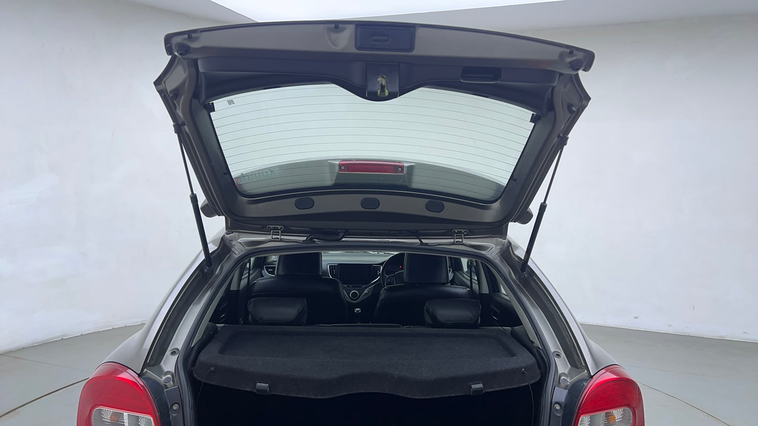 Used 2019 Maruti Suzuki Baleno Delta Petrol Manual interior DICKY INSIDE VIEW