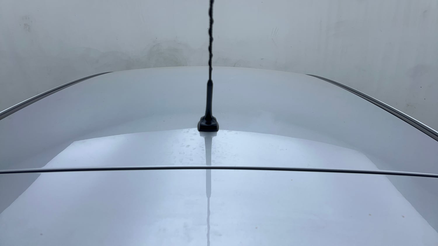 Used 2015 Hyundai Elite i20 Asta 1.2 Petrol Manual exterior EXTERIOR ROOF VIEW