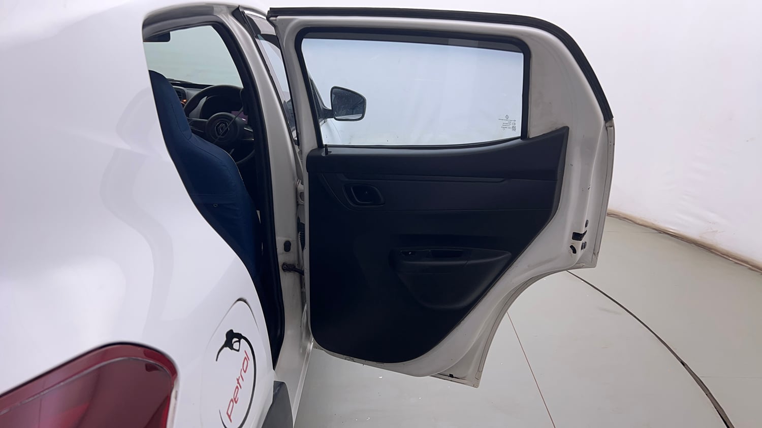 Used 2022 Renault Kwid RXT 1.0 (O) Petrol Manual interior RIGHT REAR DOOR OPEN VIEW