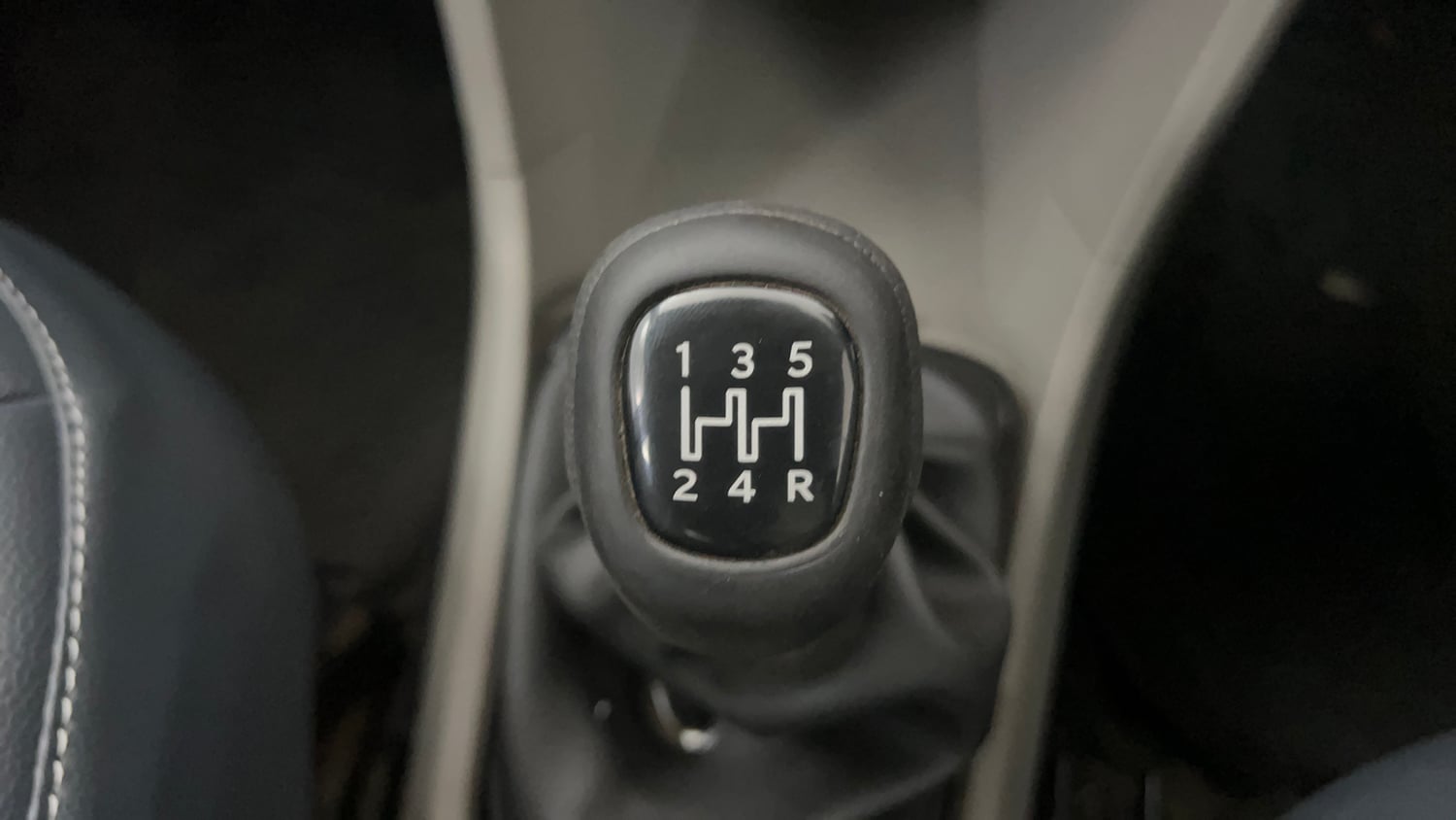 Used 2018 Tata Tiago Revotron XZ Petrol Manual interior GEAR  KNOB VIEW