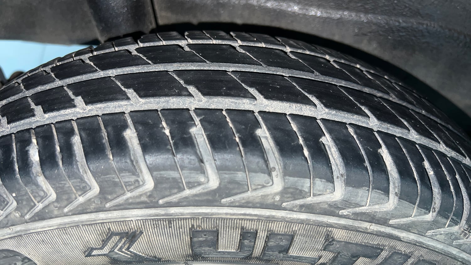 Used 2023 Maruti Suzuki Alto K10 VXi S-CNG Cng Manual tyres RIGHT REAR TYRE TREAD VIEW