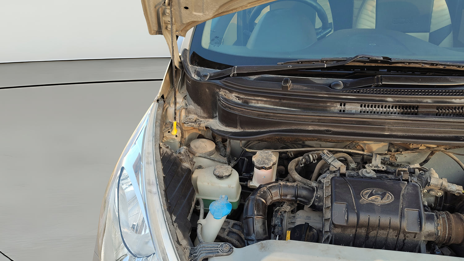 Used 2018 Hyundai Eon Magna + Petrol Manual engine ENGINE RIGHT SIDE VIEW