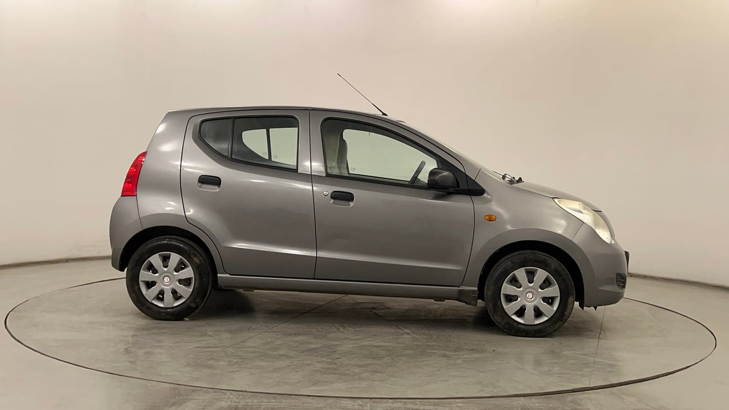 Used 2013 Maruti Suzuki A-Star VXI Petrol Manual exterior RIGHT SIDE VIEW