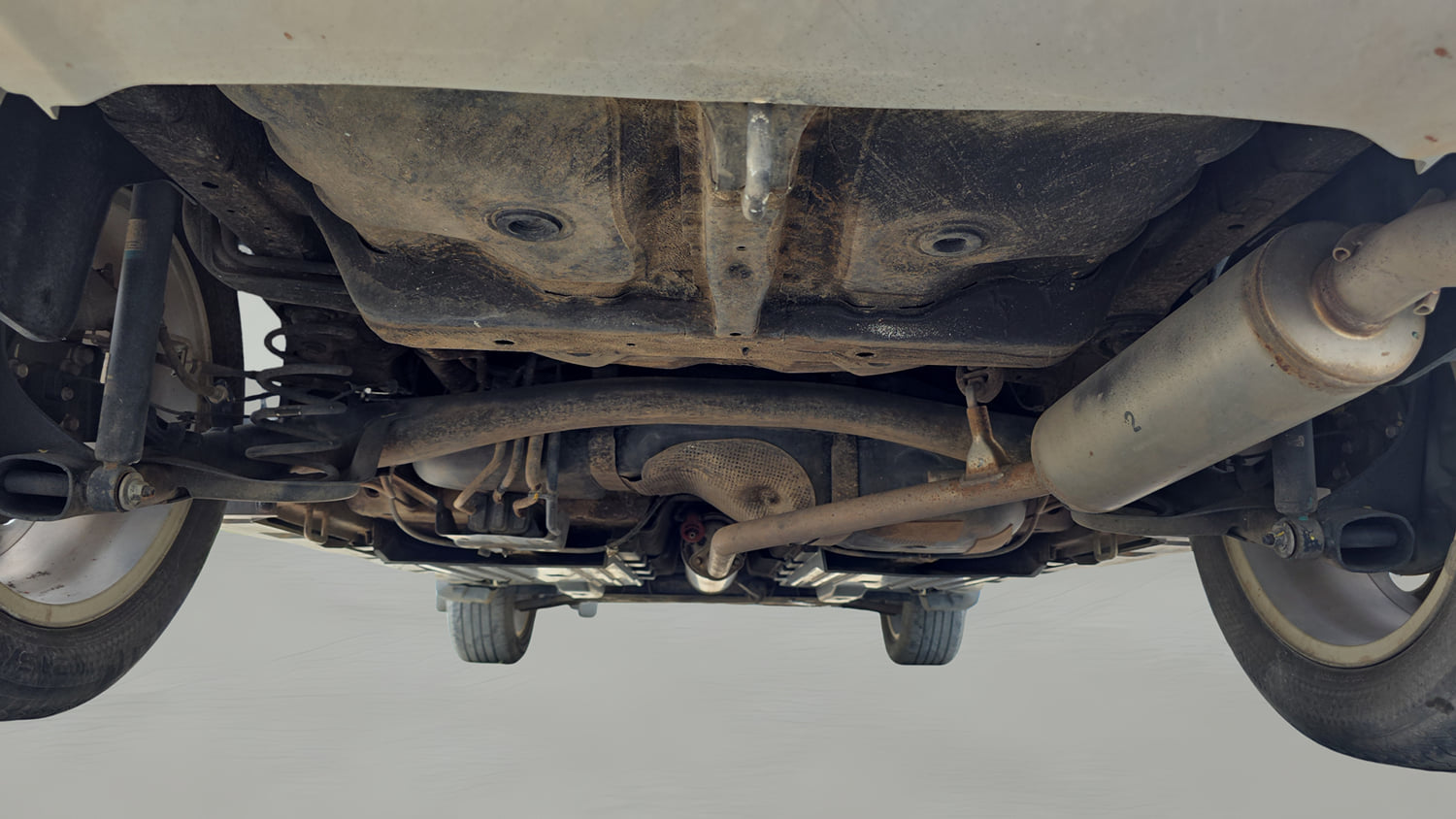 Used 2023 Maruti Suzuki Grand Vitara Zeta Smart Hybrid Petrol Manual extra REAR RIGHT UNDERBODY VIEW
