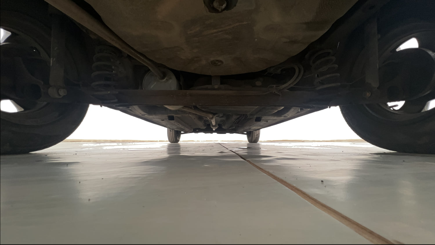 Used 2018 Renault Kwid CLIMBER 1.0 Petrol Manual extra REAR UNDERBODY VIEW (TAKEN FROM REAR)