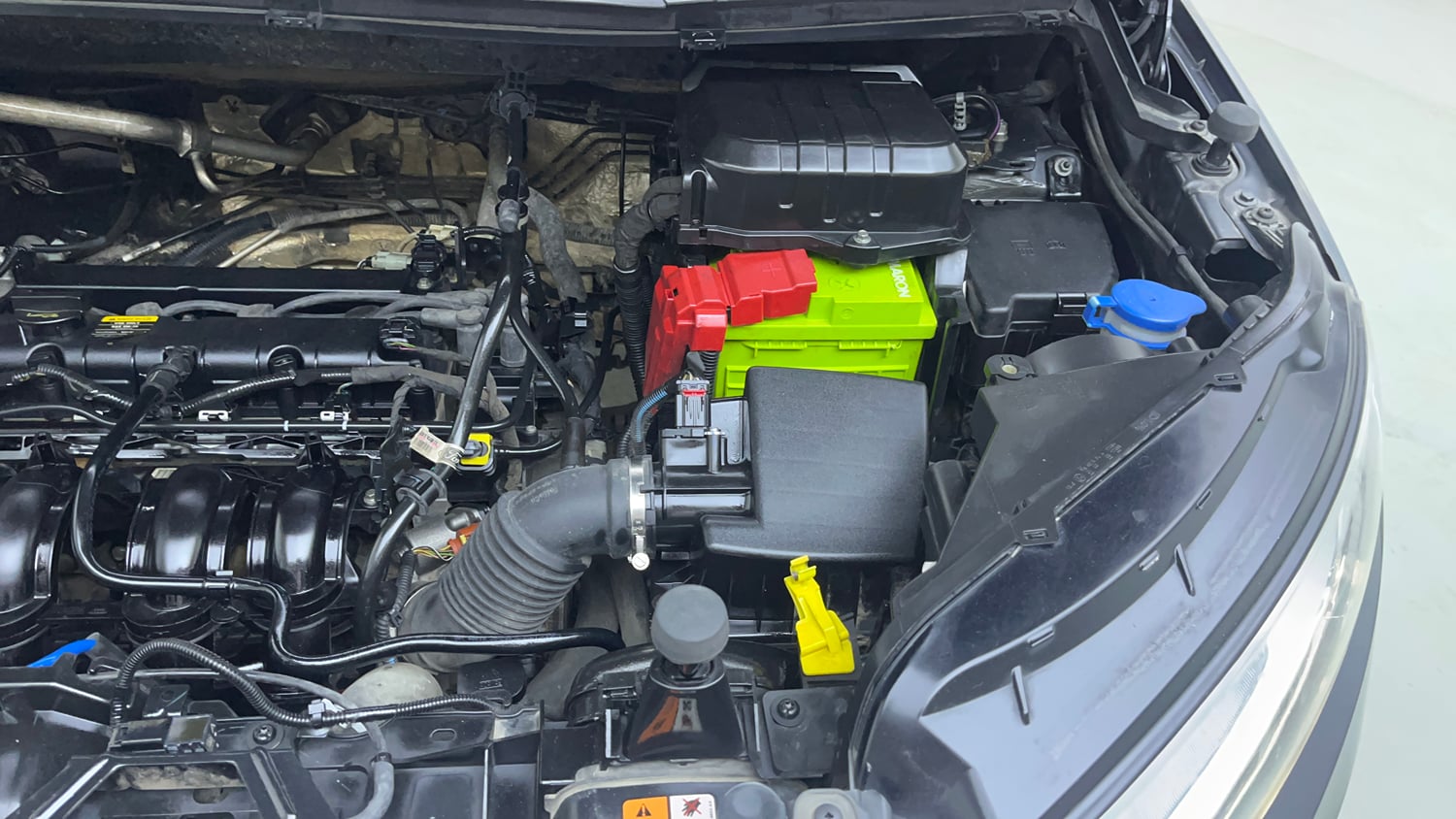 Used 2017 Ford EcoSport Titanium 1.5L Ti-VCT Petrol Manual engine ENGINE LEFT SIDE VIEW