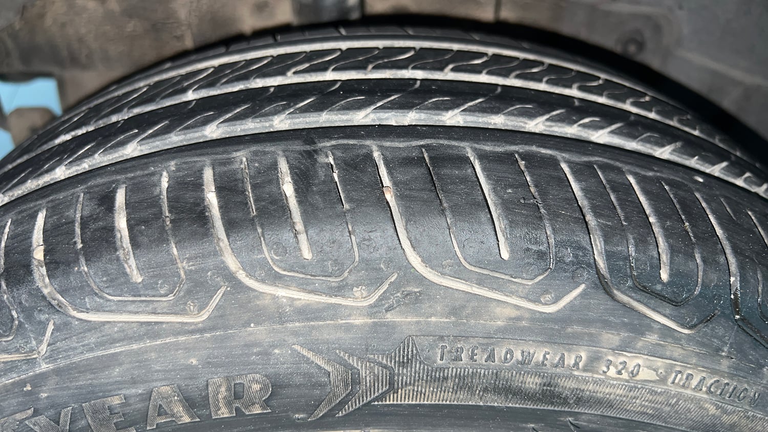 Used 2022 Tata Tigor XZ Plus CNG Cng Manual tyres RIGHT REAR TYRE TREAD VIEW