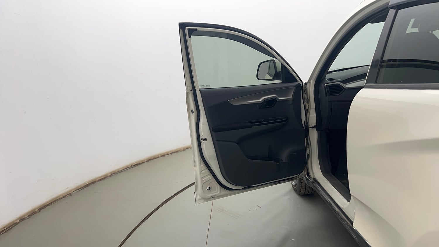 Used 2018 Mahindra KUV100 NXT K6 Plus 6 STR Petrol Manual interior LEFT FRONT DOOR OPEN VIEW