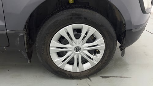 Used 2020 Ford EcoSport Ambiente 1.5L Ti-VCT Petrol Manual tyres RIGHT FRONT TYRE RIM VIEW