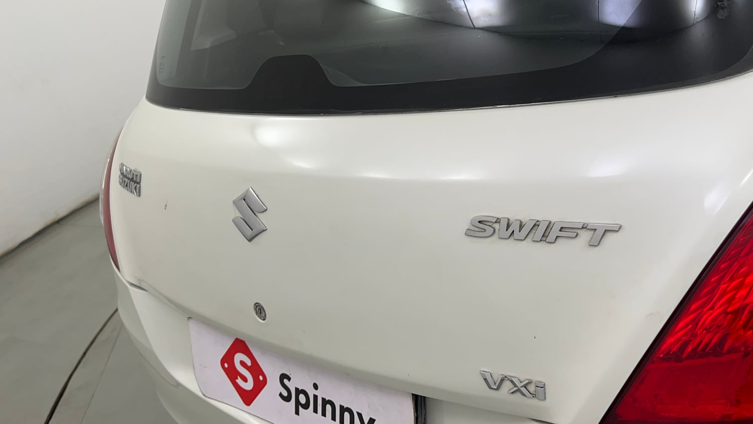 Used 2012 Maruti Suzuki Swift VXi Petrol Manual dents MINOR SCRATCH