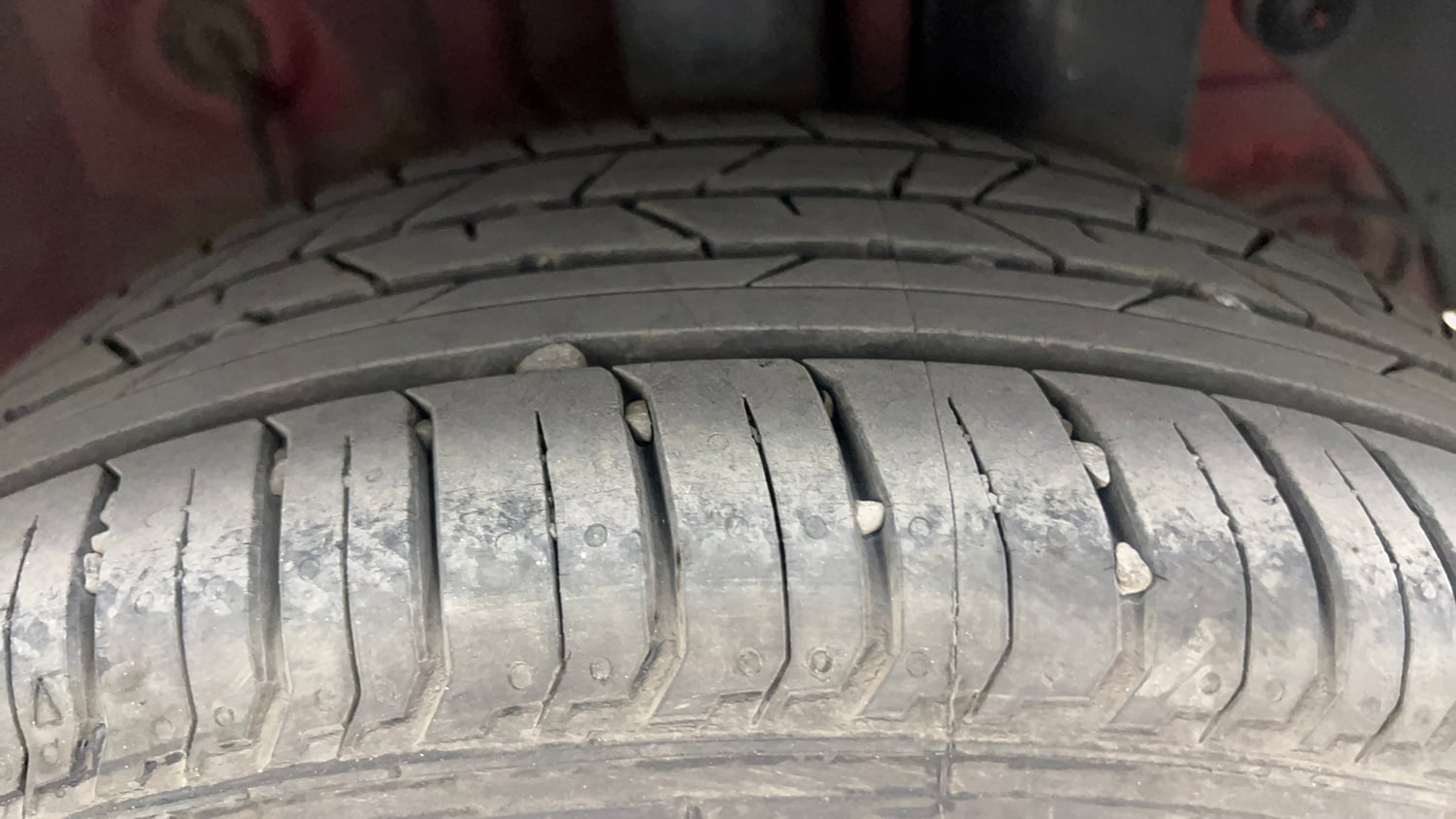 Used 2015 Hyundai Elite i20 Asta 1.2 Petrol Manual tyres LEFT REAR TYRE TREAD VIEW
