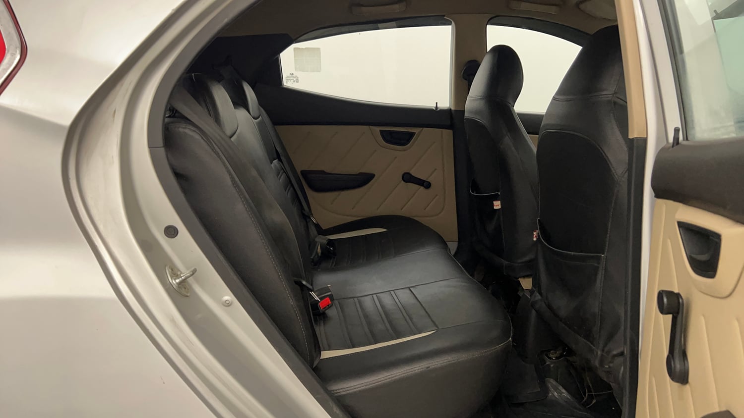 Used 2018 Hyundai Eon Era + Petrol Manual interior RIGHT SIDE REAR DOOR CABIN VIEW