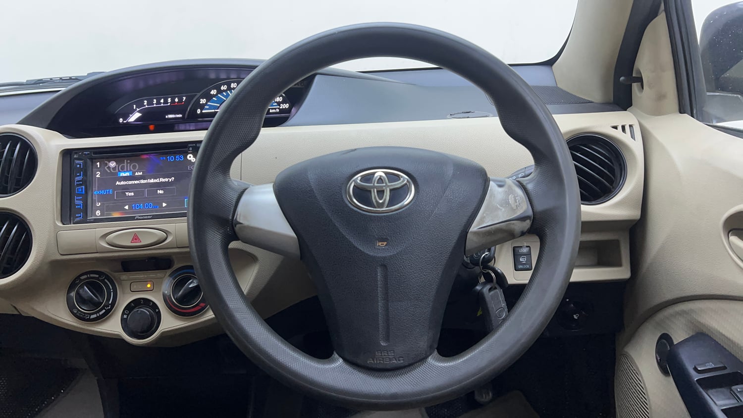 Used 2017 Toyota Etios Liva GXD Diesel Manual interior STEERING VIEW