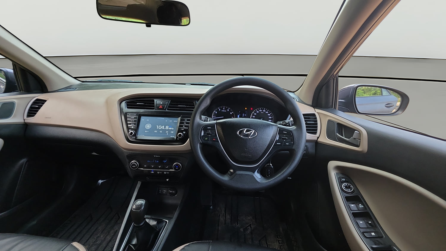 Used 2017 Hyundai Elite i20 Asta 1.2 Petrol Manual interior STEERING VIEW