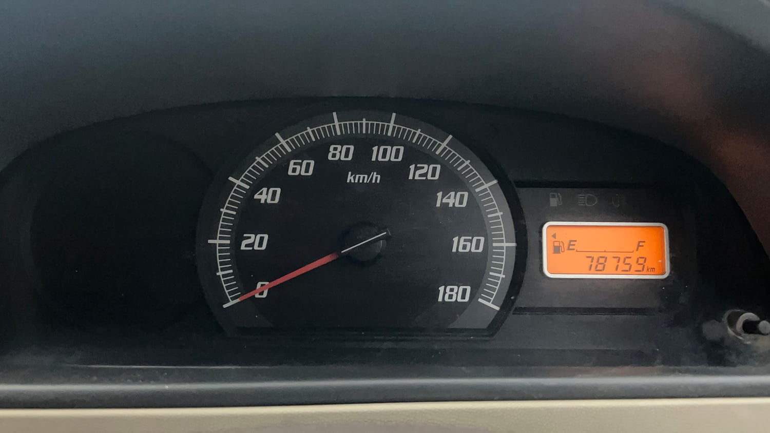 Used 2012 Maruti Suzuki Estilo LXi BS-IV Petrol Manual interior CLUSTERMETER VIEW