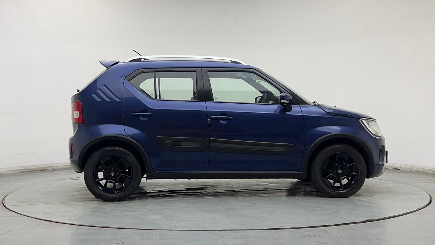 Used 2021 Maruti Suzuki Ignis Zeta 1.2 MT Petrol Manual exterior RIGHT SIDE VIEW