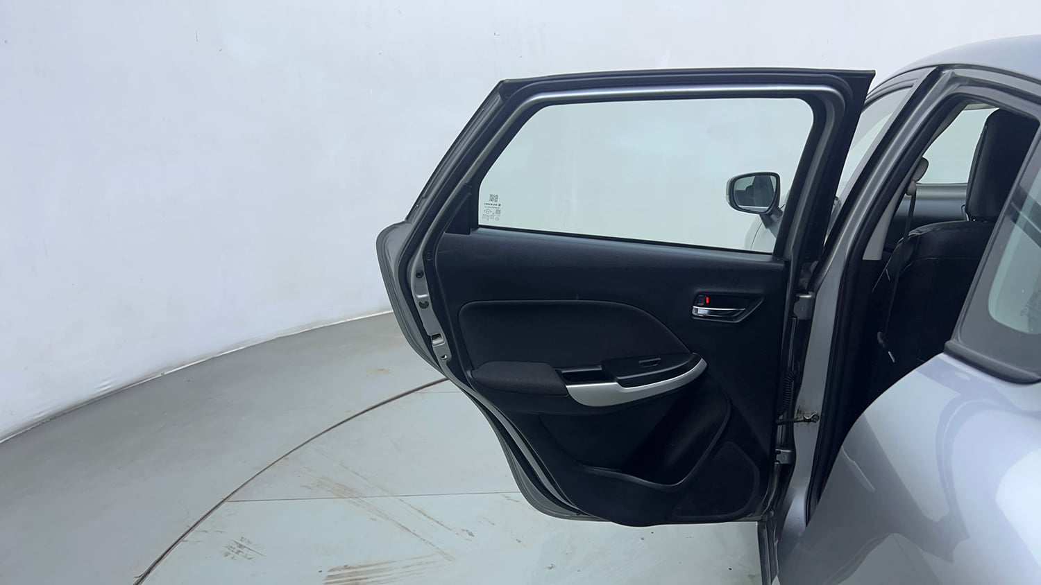 Used 2018 Maruti Suzuki Baleno Delta 1.2 Petrol Manual interior LEFT REAR DOOR OPEN VIEW