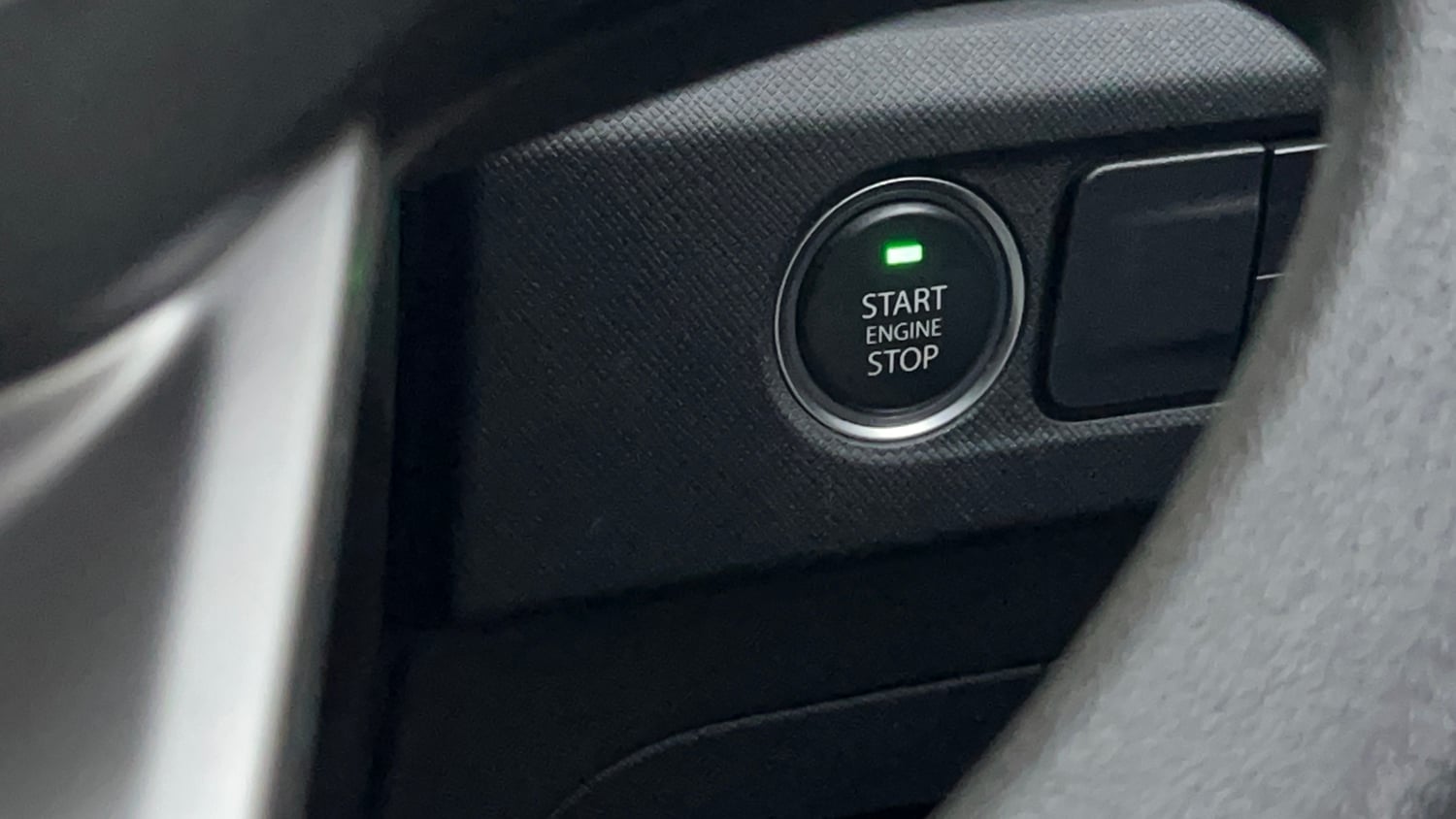 Used 2024 Tata Punch Accomplished iCNG Cng Manual top_features Keyless start