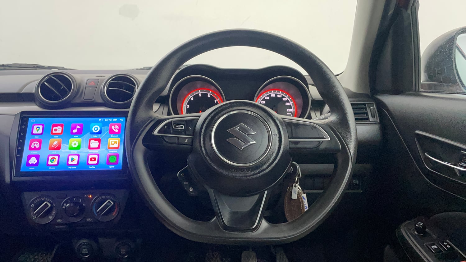 Used 2020 Maruti Suzuki Swift VXi Petrol Manual interior STEERING VIEW