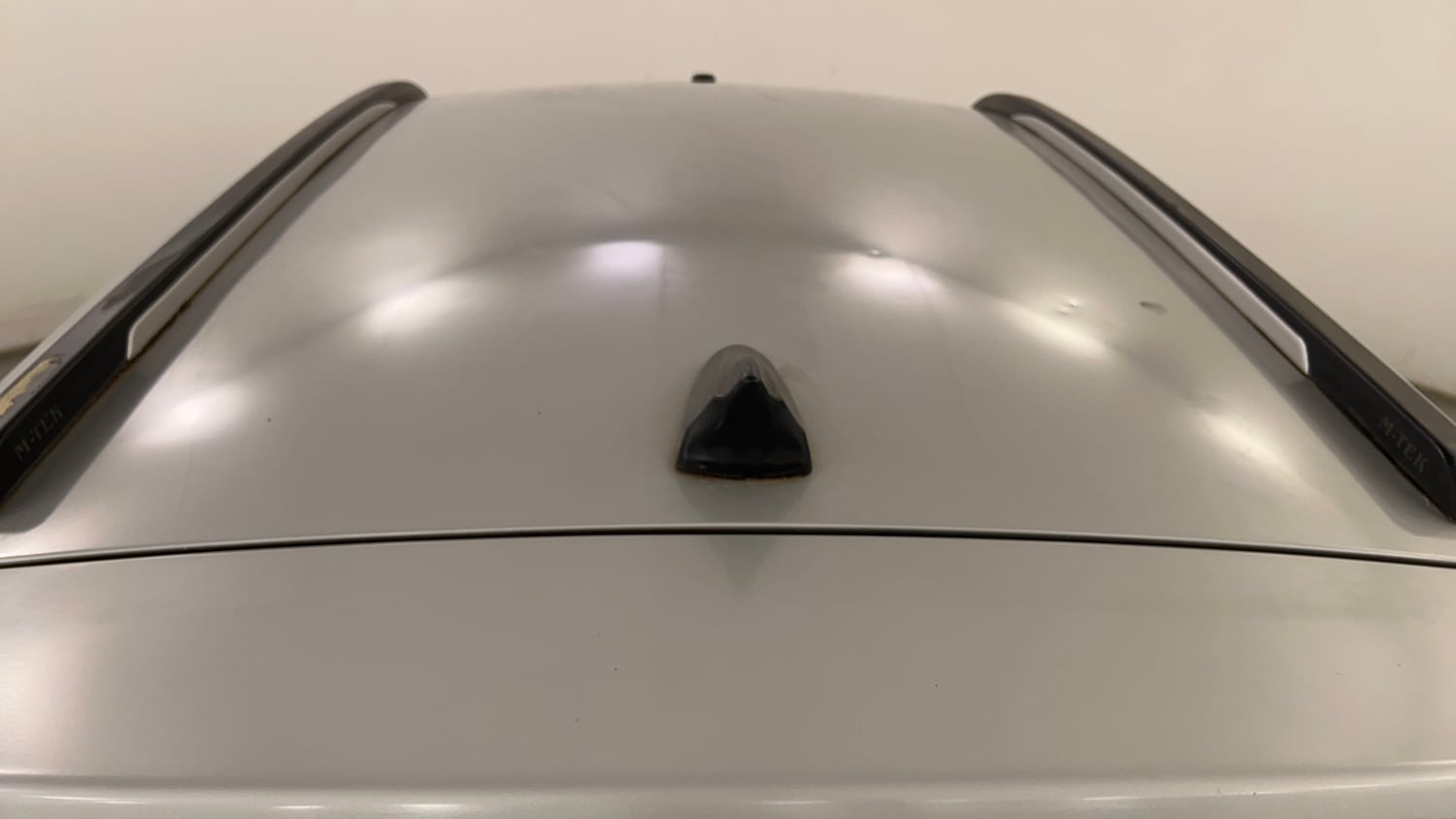 Used 2018 Hyundai Eon Era + Petrol Manual exterior EXTERIOR ROOF VIEW