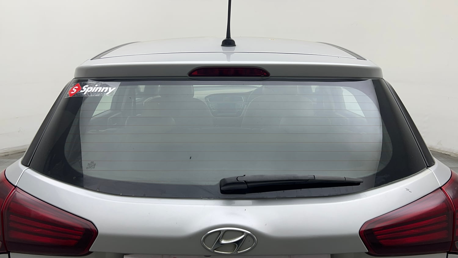 Used 2018 Hyundai Elite i20 Asta 1.2 (O) Petrol Manual exterior BACK WINDSHIELD VIEW