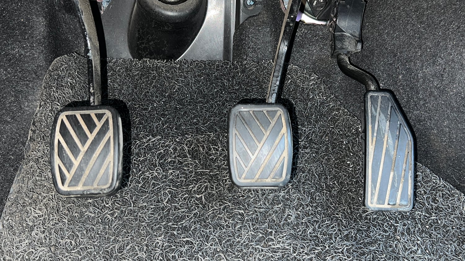 Used 2021 Maruti Suzuki Ignis Zeta 1.2 MT Petrol Manual interior PEDALS VIEW