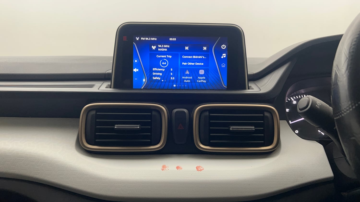 Used 2022 Tata Punch Accomplished AMT Petrol Automatic interior MUSIC SYSTEM & AC CONTROL VIEW