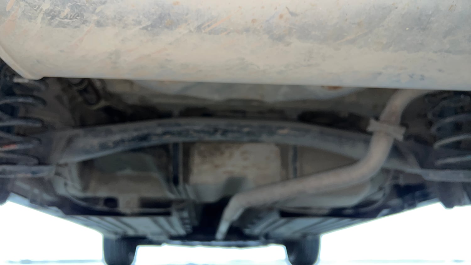 Used 2018 Maruti Suzuki Vitara Brezza [2016-2020] LDi Diesel Manual extra REAR UNDERBODY VIEW (TAKEN FROM REAR)