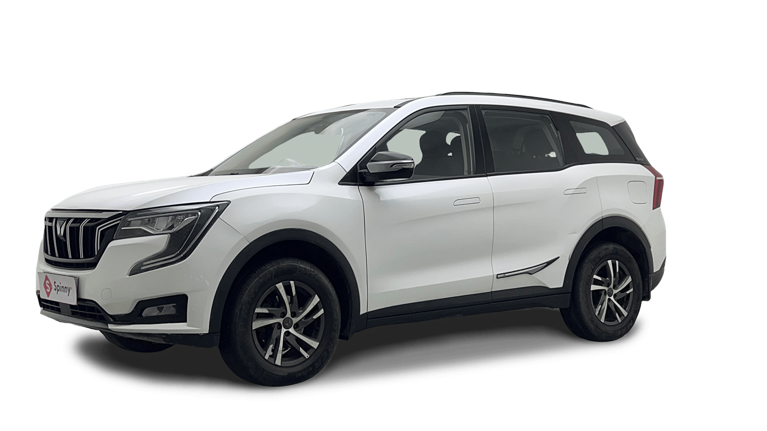 Used 2022 Mahindra XUV700 AX 5 Petrol MT 7 STR Petrol Manual Image