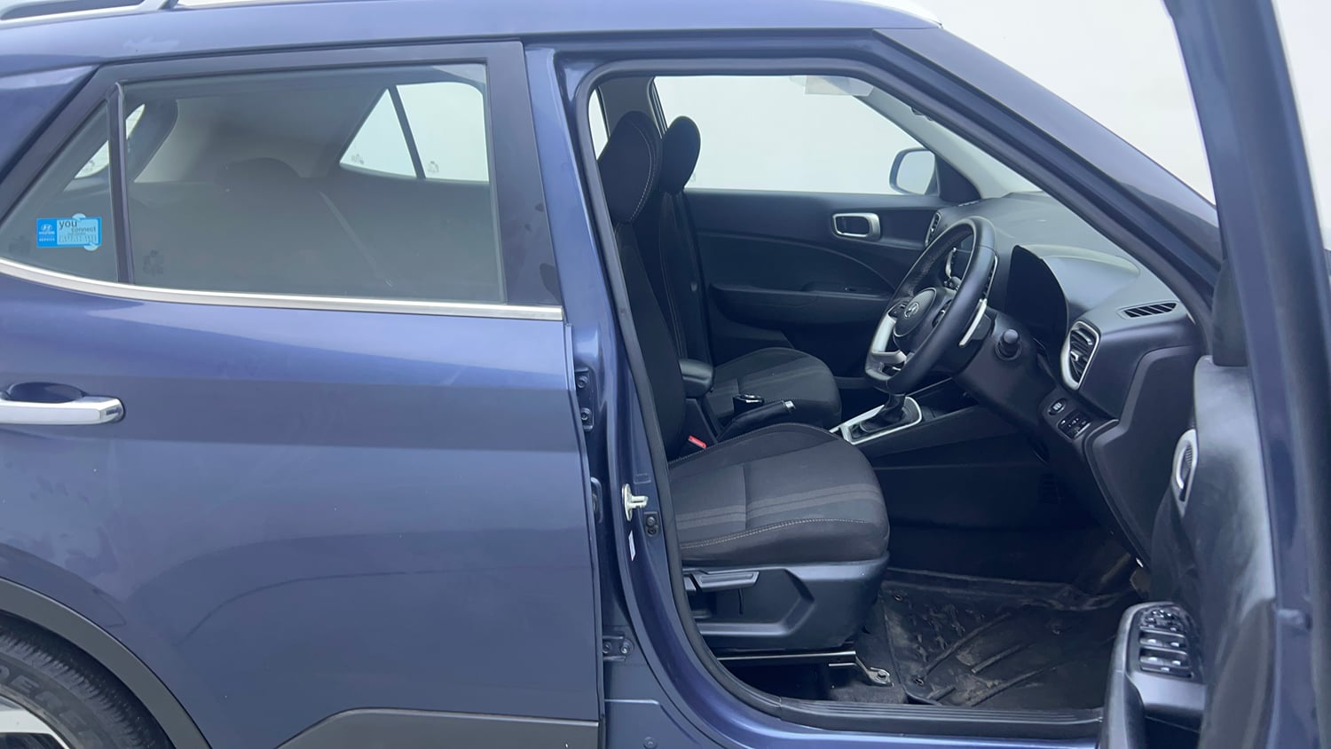 Used 2021 Hyundai Venue SX Plus 1.0 Turbo DCT Petrol Automatic interior RIGHT SIDE FRONT DOOR CABIN VIEW