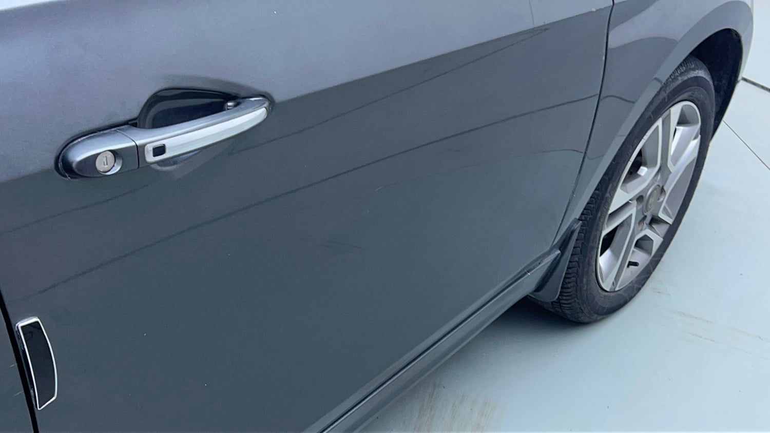 Used 2023 Tata Tigor XZ Plus Petrol Manual dents MINOR SCRATCH
