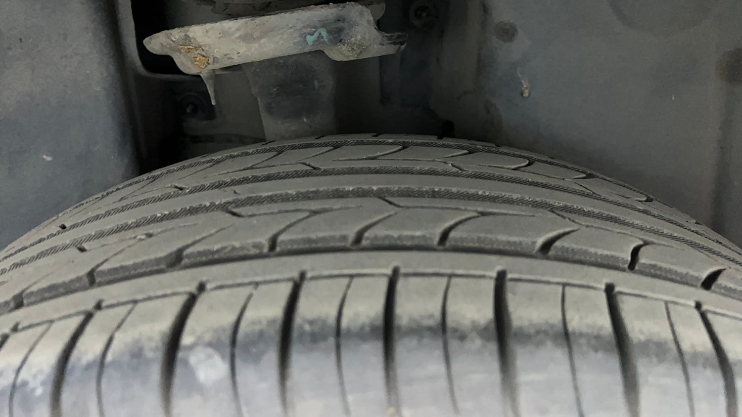 Used 2020 Jeep Compass Longitude (O) 2.0 Diesel Diesel Manual tyres RIGHT REAR TYRE TREAD VIEW