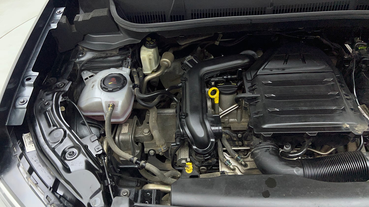 Used 2022 Volkswagen Taigun Highline 1.0 TSI AT Petrol Automatic engine ENGINE RIGHT SIDE VIEW