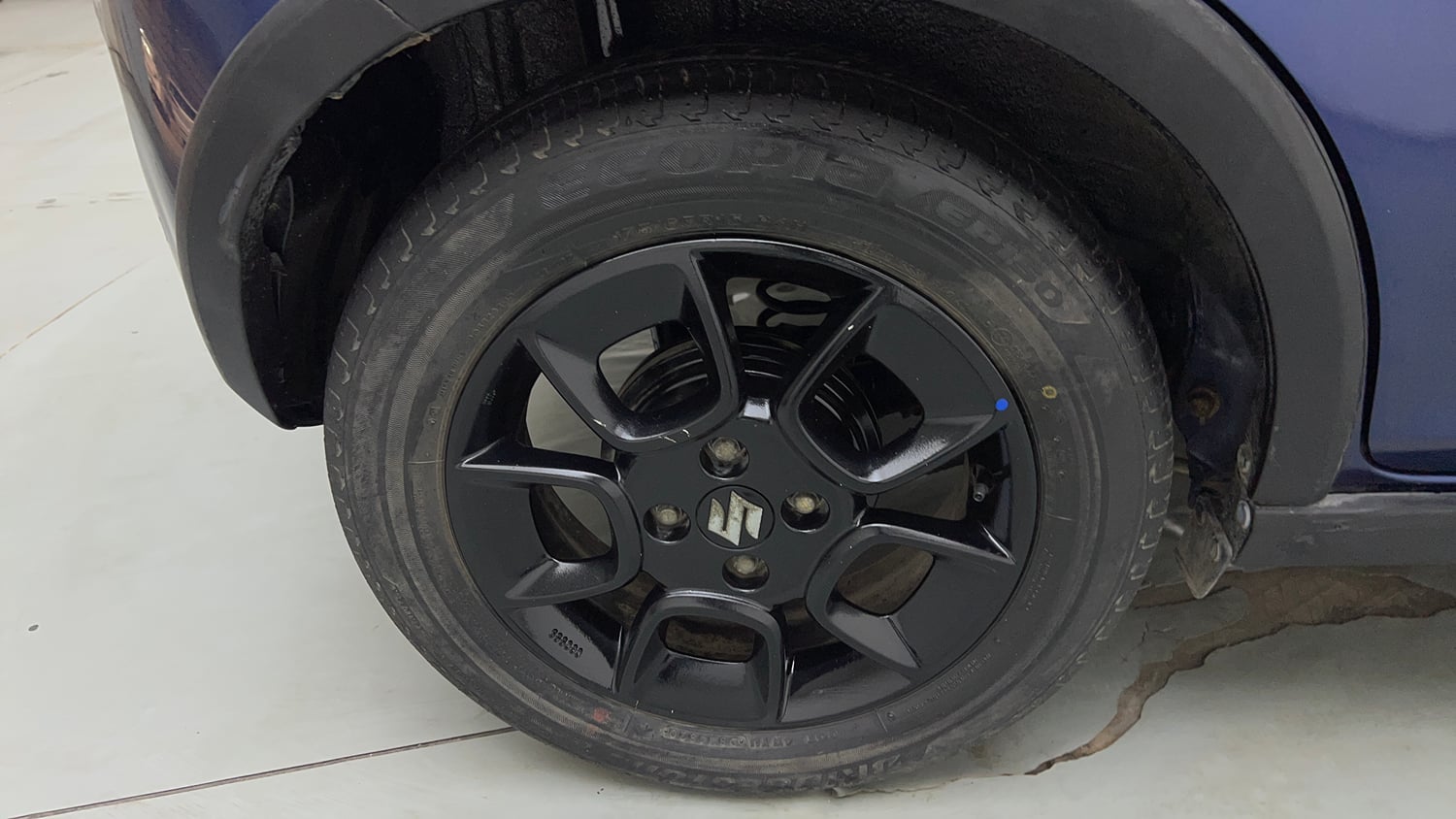 Used 2021 Maruti Suzuki Ignis Zeta 1.2 MT Petrol Manual tyres RIGHT REAR TYRE RIM VIEW