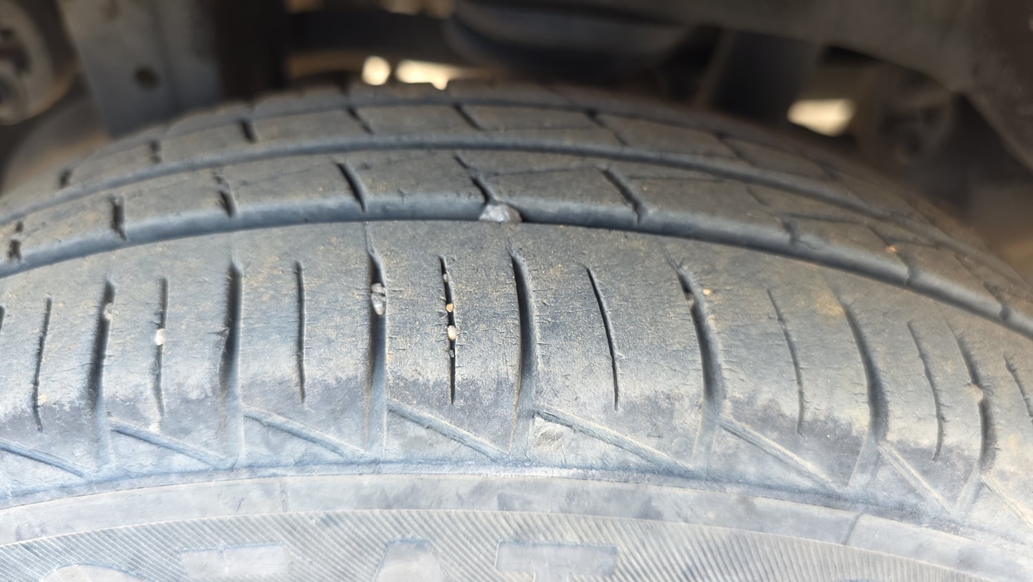Used 2022 Maruti Suzuki Alto 800 Vxi Plus Petrol Manual tyres RIGHT REAR TYRE TREAD VIEW