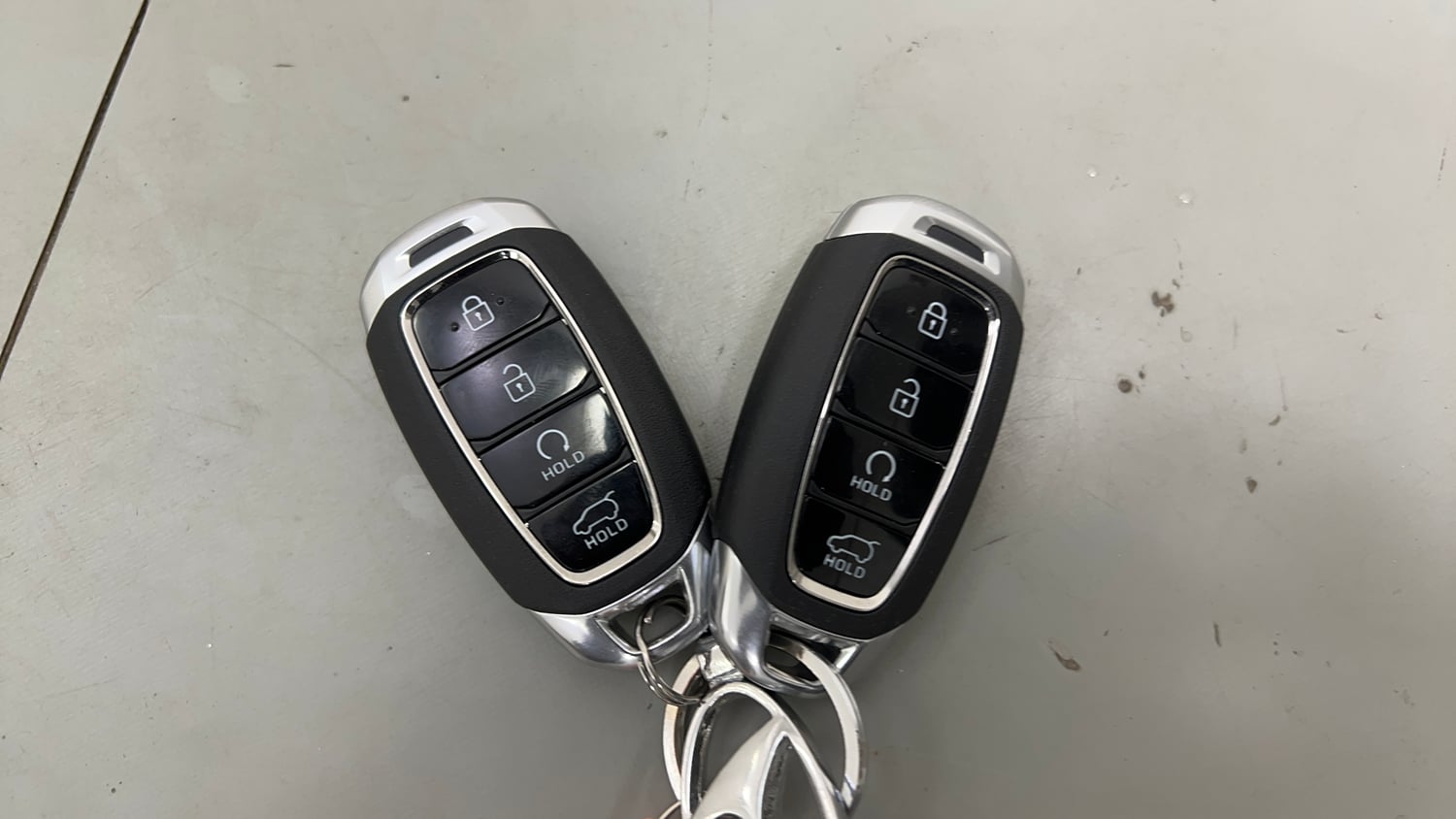 Used 2024 Hyundai New i20 Asta (O) 1.2 IVT Petrol Automatic extra CAR KEY VIEW
