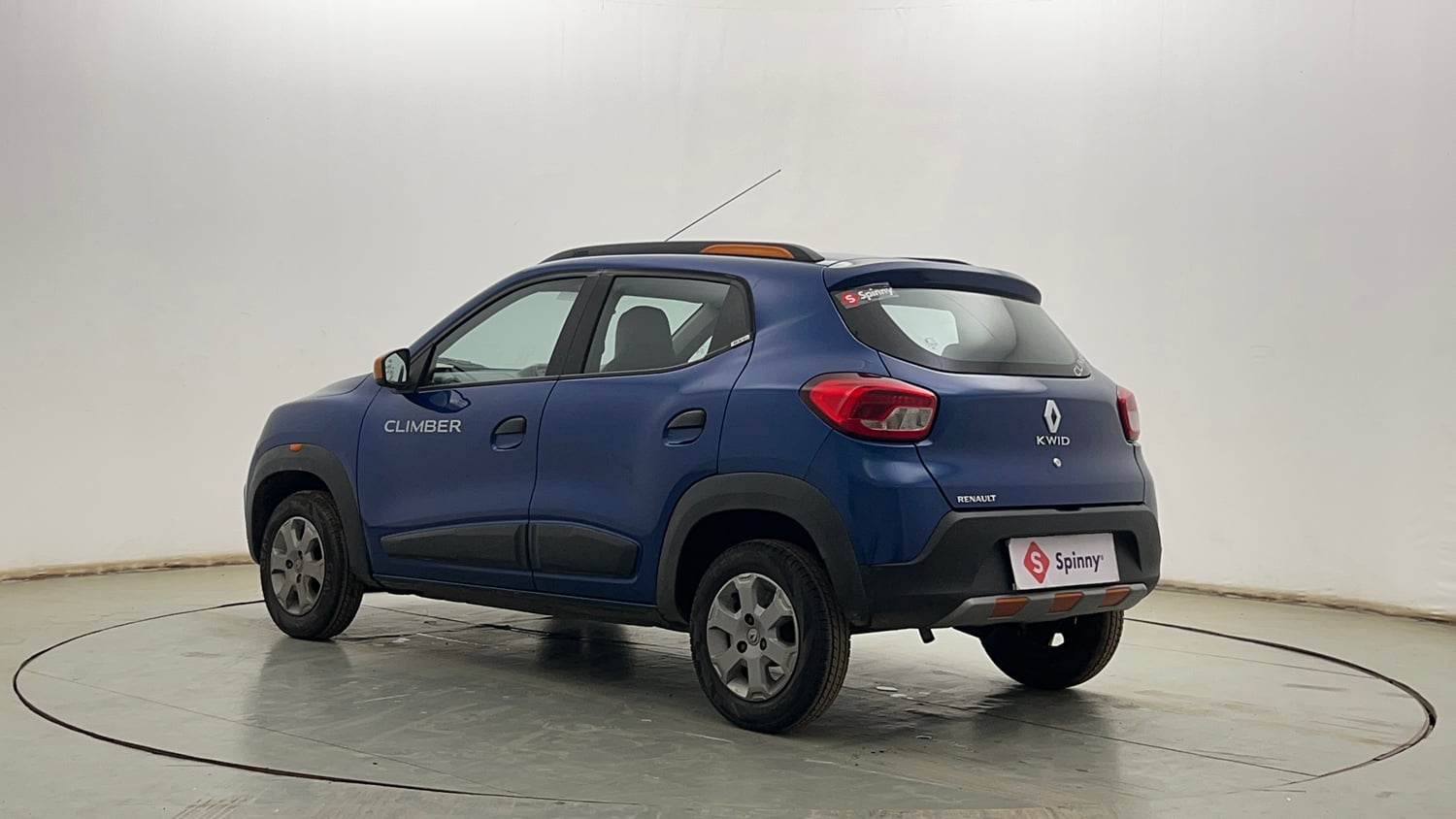 Used 2018 Renault Kwid CLIMBER 1.0 Petrol Manual exterior LEFT REAR CORNER VIEW