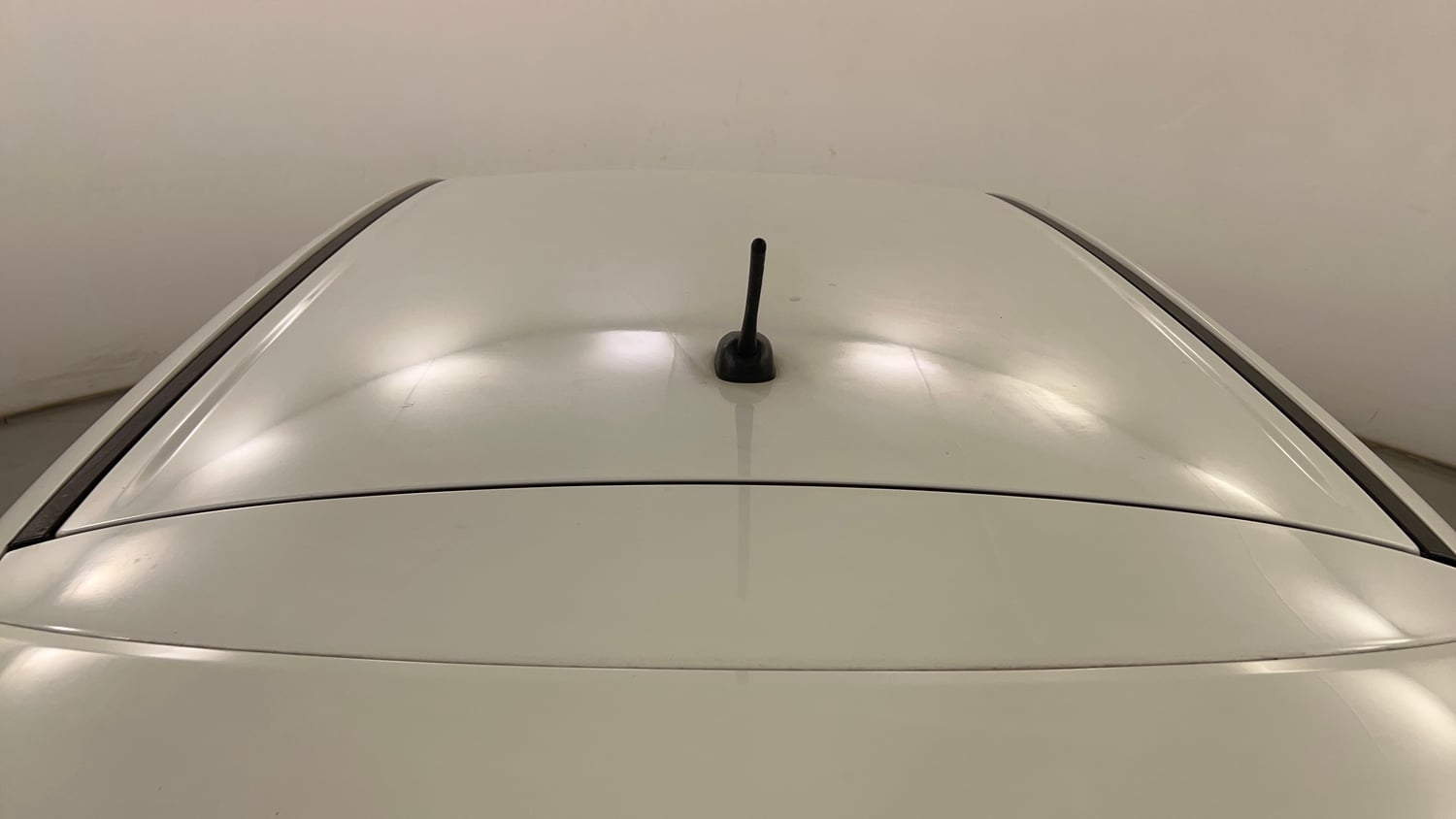 Used 2016 Maruti Suzuki Baleno Alpha 1.2 Petrol Manual exterior EXTERIOR ROOF VIEW