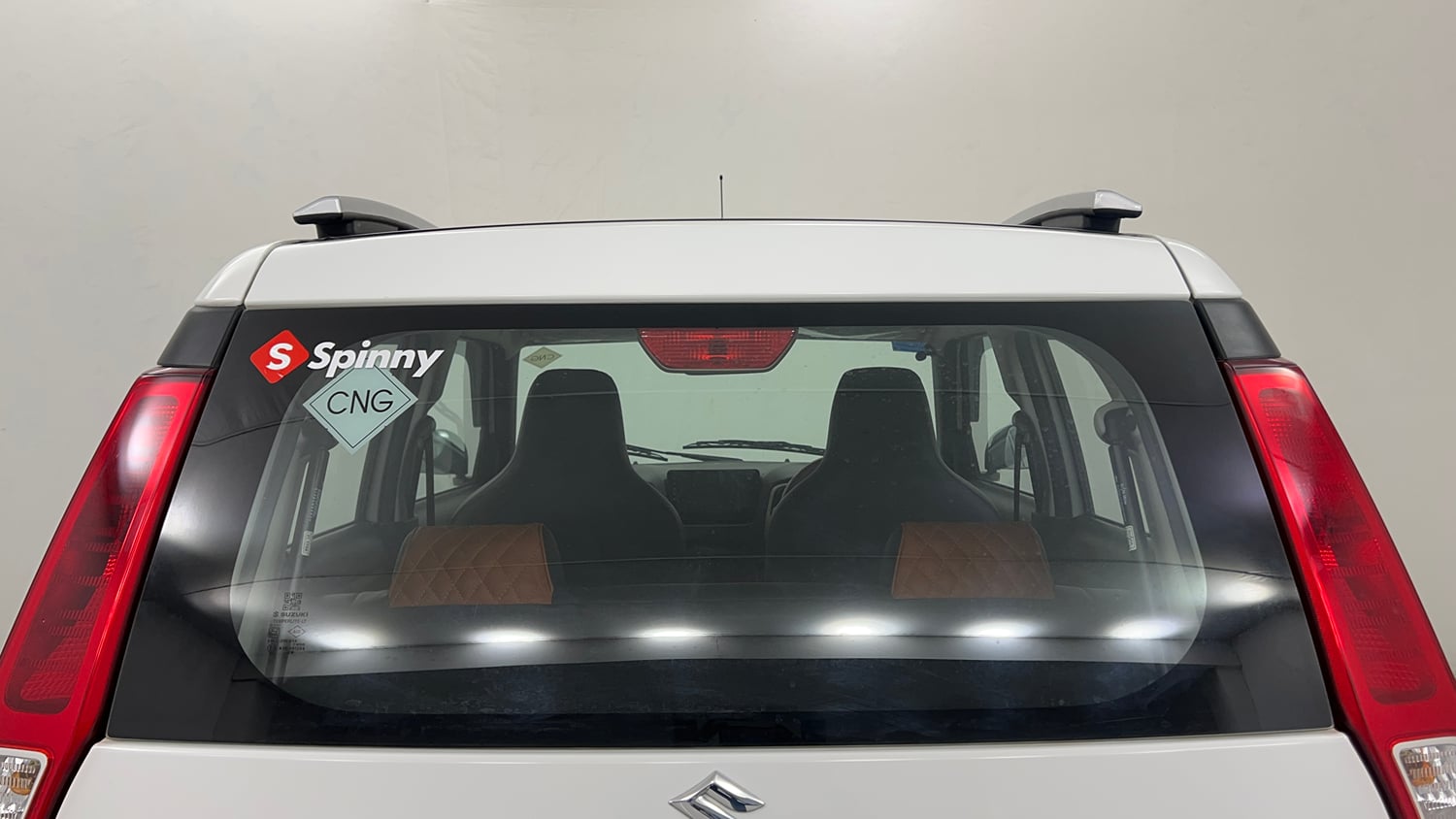Used 2021 Maruti Suzuki Wagon R LXi 1.0 CNG Cng Manual exterior BACK WINDSHIELD VIEW