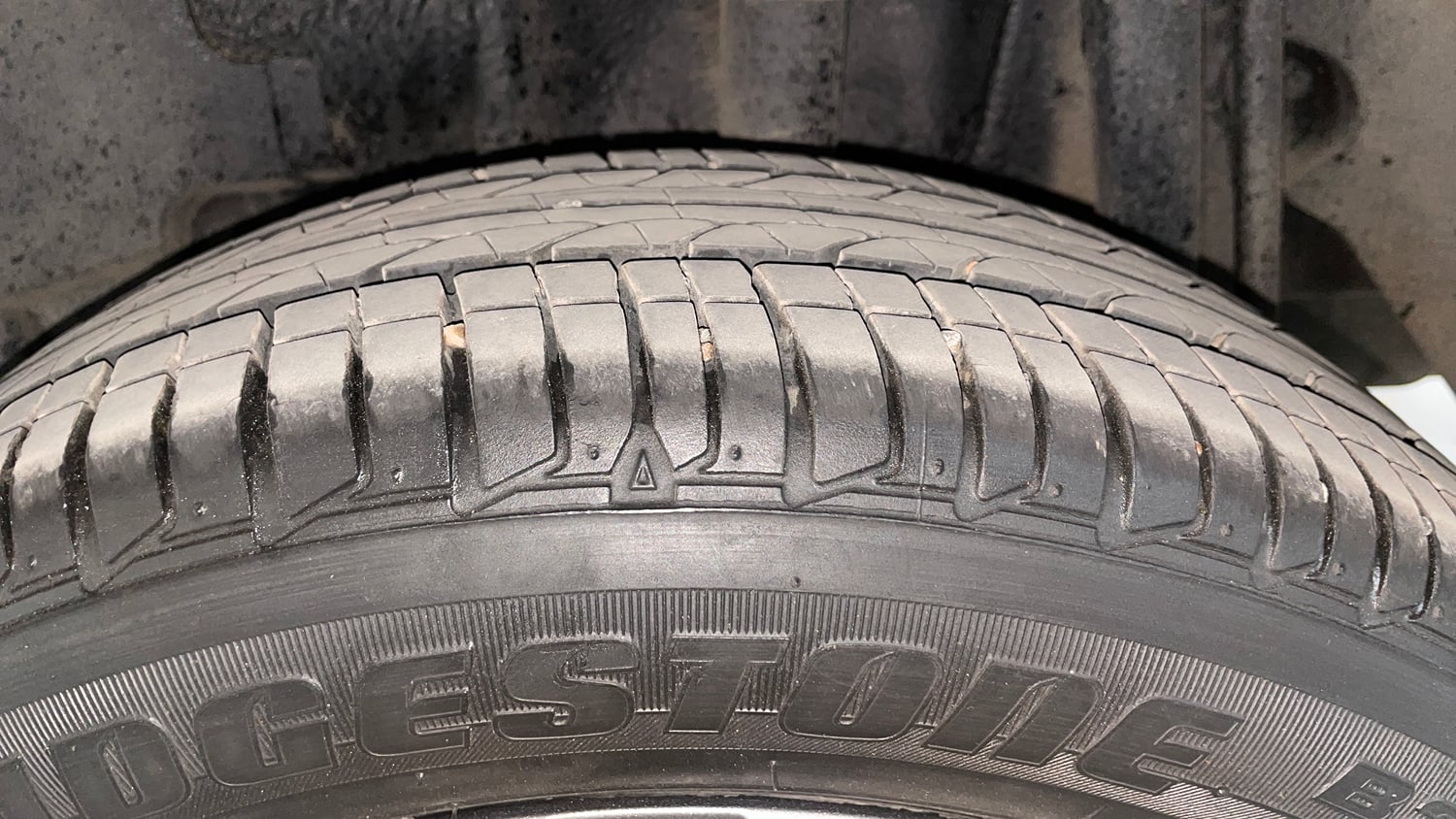 Used 2022 Tata Tigor XZA Plus Petrol Automatic tyres LEFT REAR TYRE TREAD VIEW