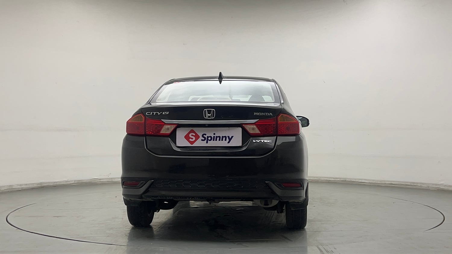 Used 2017 Honda City V Petrol Petrol Manual exterior BACK VIEW