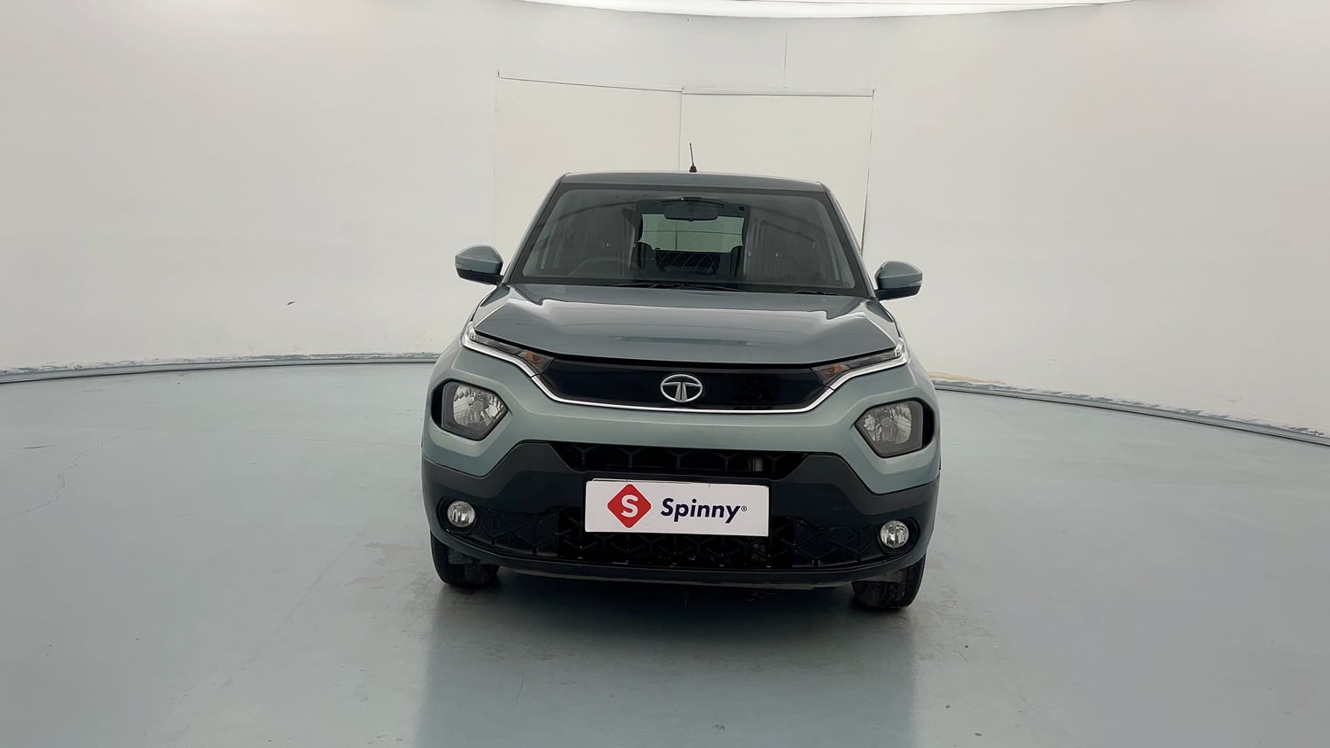 Used 2022 Tata Punch Accomplished MT Petrol Manual exterior FRONT VIEW