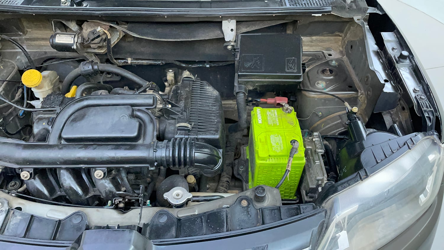 Used 2019 Renault Kwid 1.0 RXT AMT Opt Petrol Automatic engine ENGINE LEFT SIDE VIEW