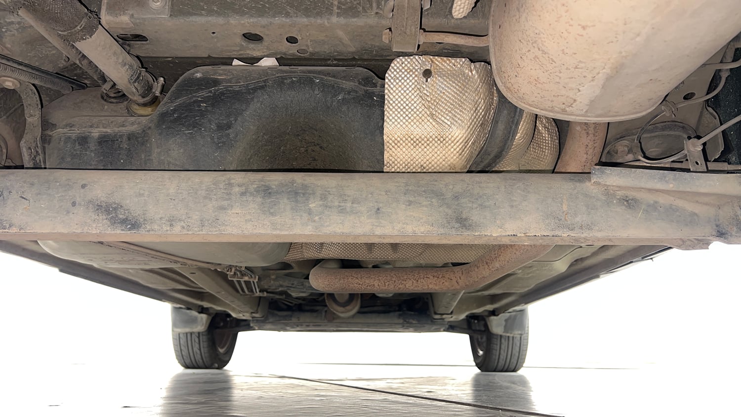 Used 2017 Ford EcoSport Titanium 1.5L Ti-VCT AT Petrol Automatic extra REAR UNDERBODY VIEW (TAKEN FROM REAR)