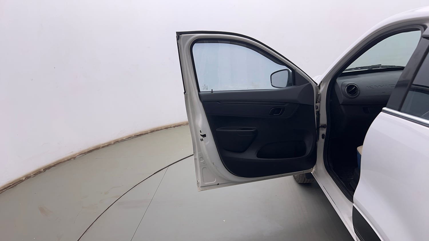 Used 2022 Renault Kwid RXT 1.0 (O) Petrol Manual interior LEFT FRONT DOOR OPEN VIEW
