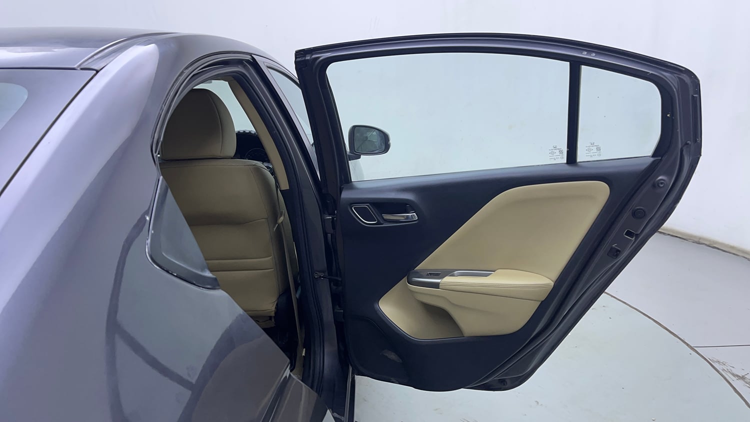 Used 2017 Honda City ZX CVT Petrol Petrol Automatic interior RIGHT REAR DOOR OPEN VIEW