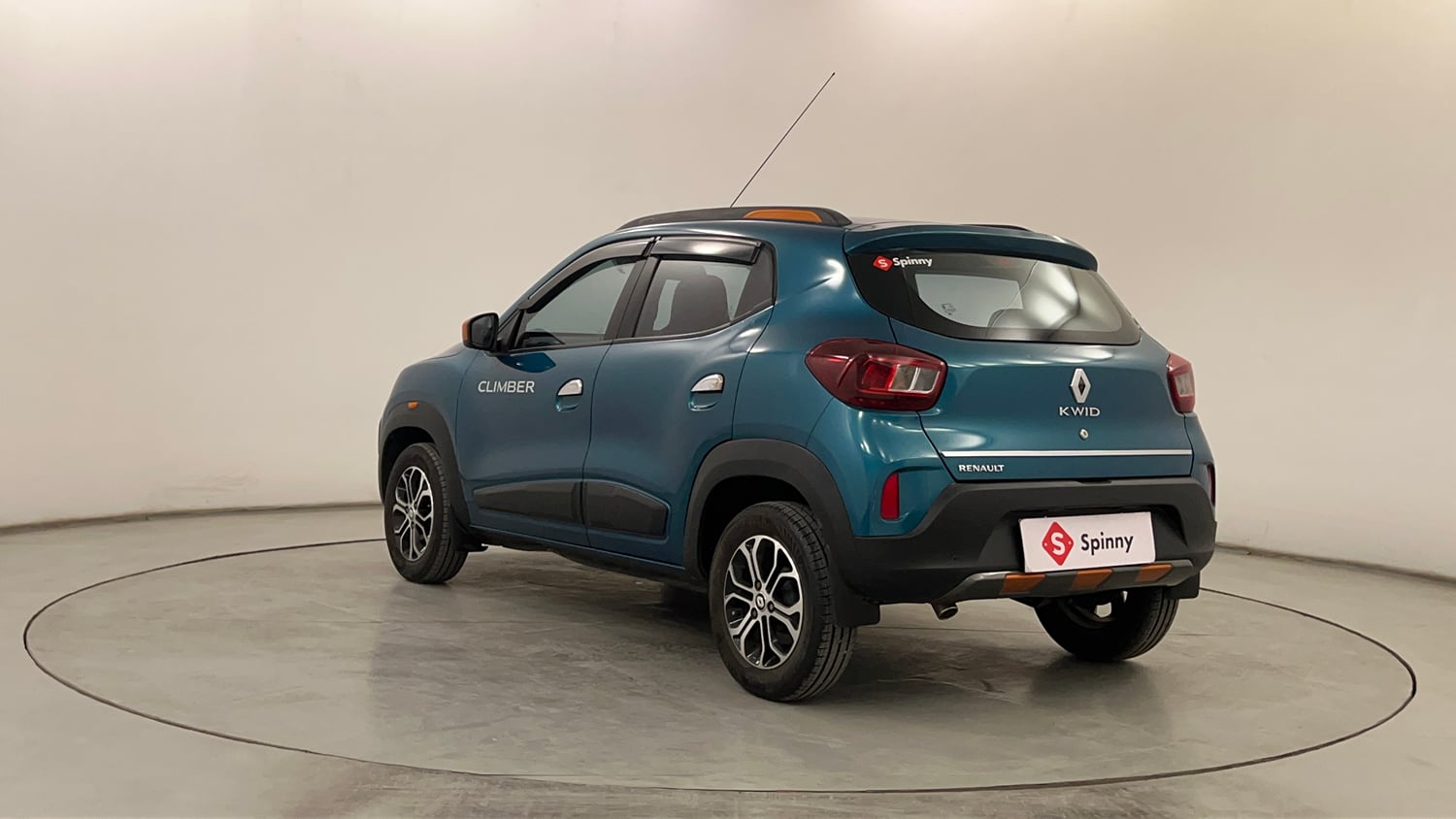 Used 2020 Renault Kwid CLIMBER 1.0 Opt Petrol Manual exterior LEFT REAR CORNER VIEW