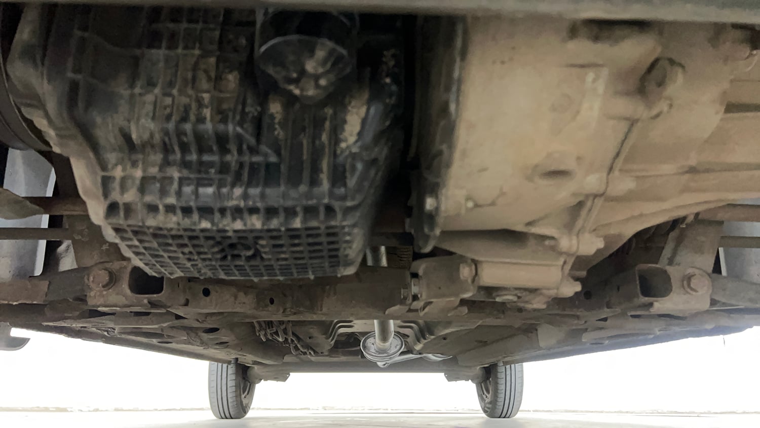 Used 2019 Renault Kwid RXL Petrol Manual extra FRONT LEFT UNDERBODY VIEW